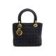 SAC A MAIN CHRISTIAN DIOR LADY DIOR CANNAGE 24 CM EN TOILE NOIR HAND BAG 1900€