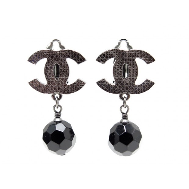 NEUF BOUCLES D'OREILLES CHANEL EN METAL ARGENTE & PERLES NOIRES EARRINGS 430€