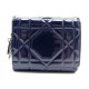 PORTEFEUILLE CHRISTIAN DIOR LADY CARRE CUIR VERNIS BLEU CHARM LOGO WALLET 460€