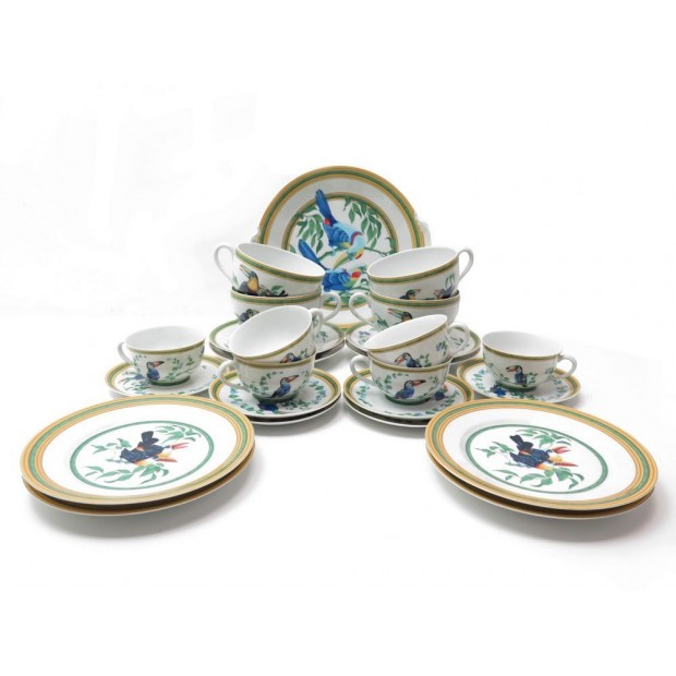 SERVICE HERMES TOUCANS 25 PIECES EN PORCELAINE TASSES COUPELLES ASSIETTES PLAT