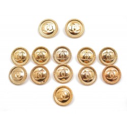 NEUF LOT DE 13 BOUTONS CHANEL LOGO CC EN METAL DORE VESTE MANTEAU SET OF BUTTON