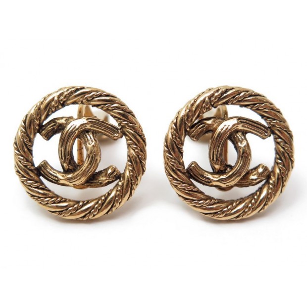 VINTAGE BOUCLES D'OREILLES CHANEL LOGO CC EN METAL DORE GOLDEN EARRINGS 360€