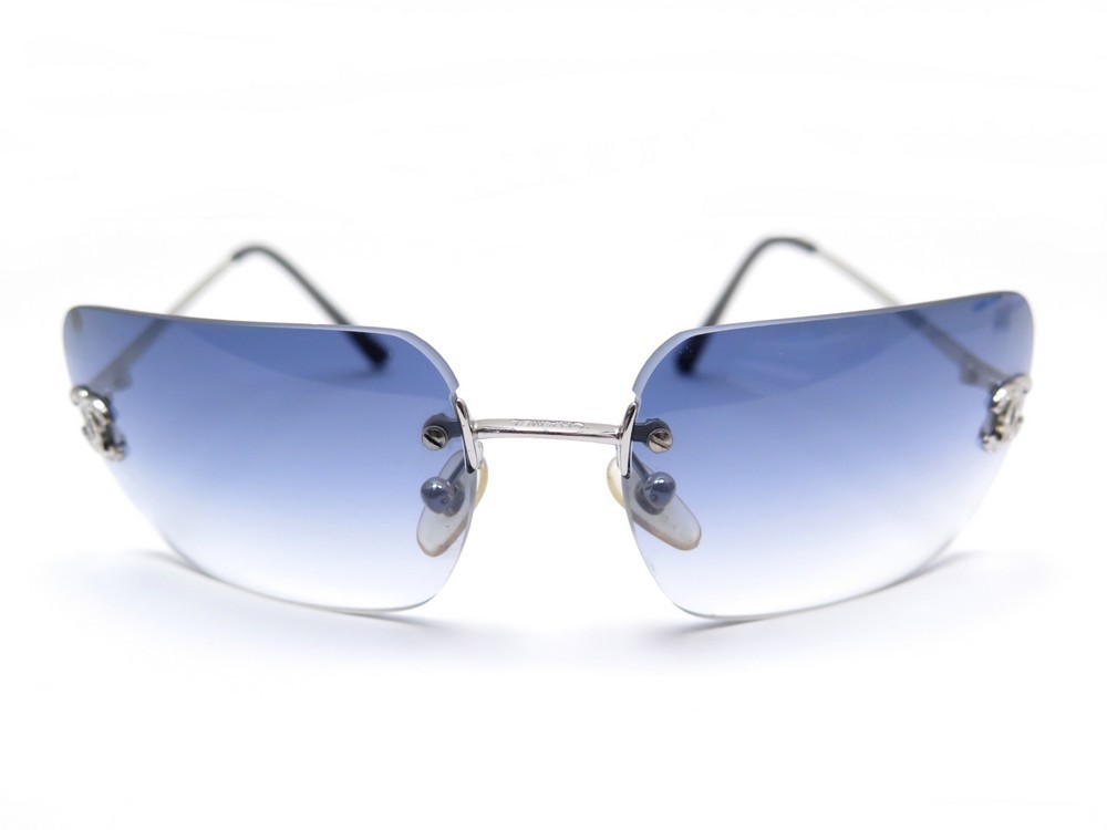 Lunettes de soleil CHANEL VALOIS VINTAGE PARIS #22 Lunettes de soleil CHANEL VALOIS VINTAGE PARIS