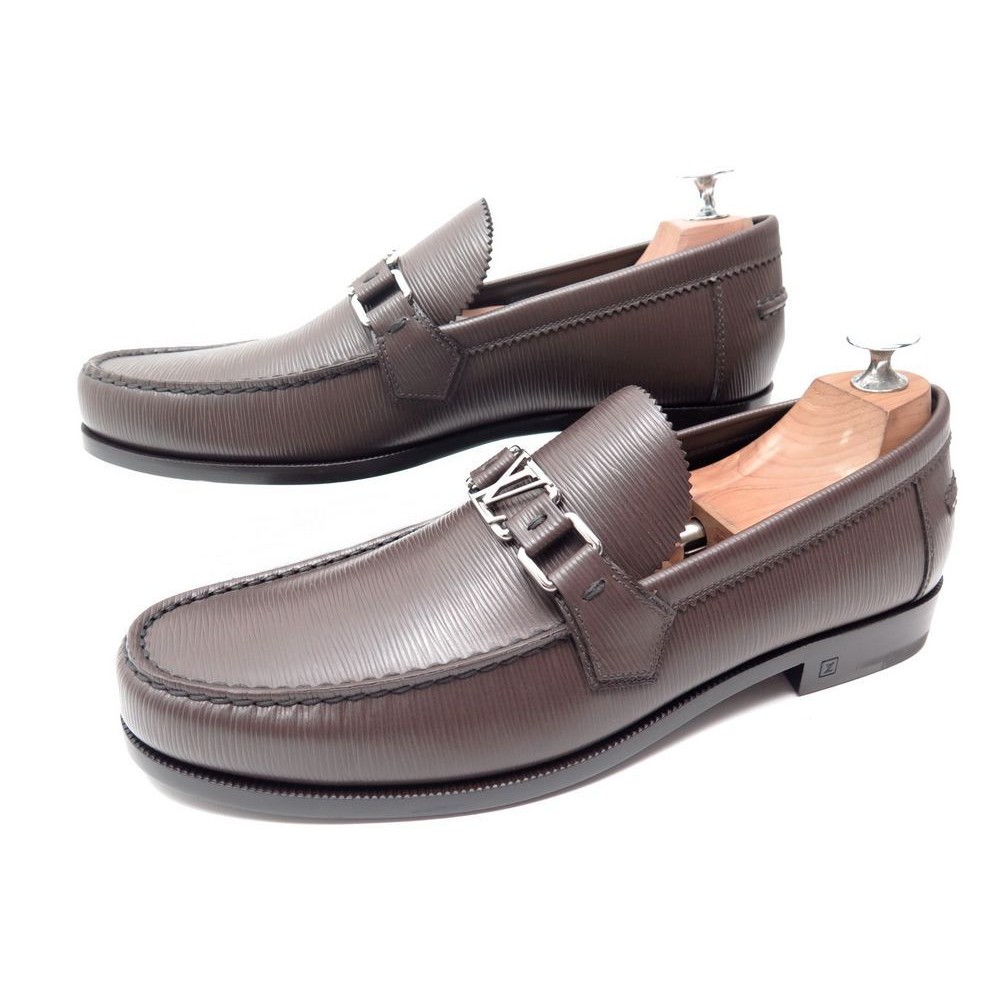 Shop Louis Vuitton EPI 2022 SS Major Loafers (1A9YP3) by lufine