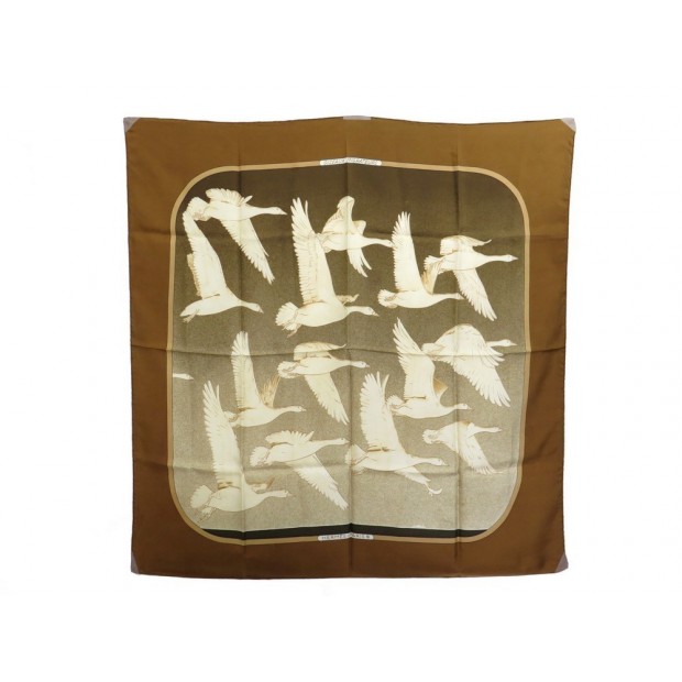 VINTAGE FOULARD HERMES OISEAUX MIGRATEURS LATHAM CARRE EN SOIE MARRON SCARF 360€