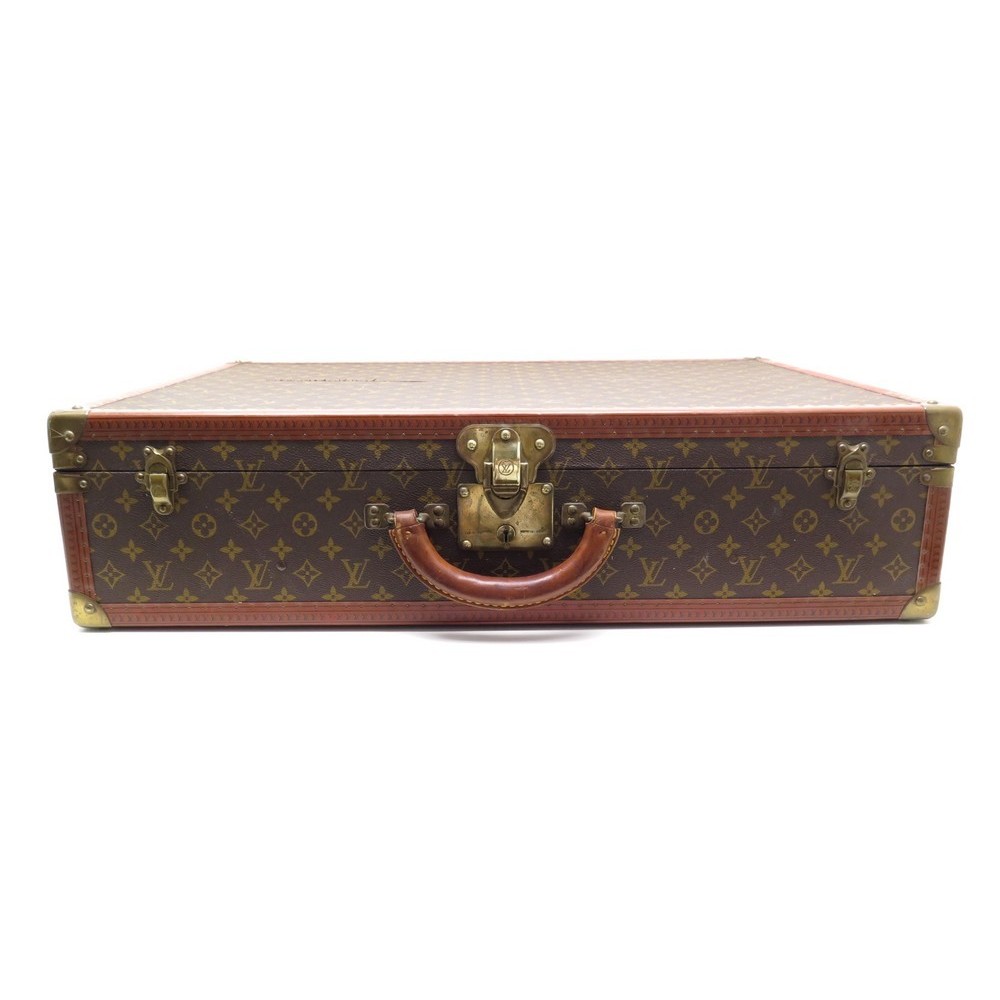 Sold at Auction: Louis Vuitton, Bisten, valise rigide Toile cirée