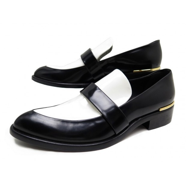 NEUF CHAUSSURES LOUIS VUITTON 38 MOCASSINS EN CUIR NOIR & VERNI BLANC SHOES 660€