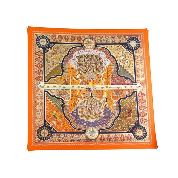 NEUF FOULARD HERMES AUX PORTES DU PALAIS CARRE SOIE ORANGE C. HENRY SCARF 360€