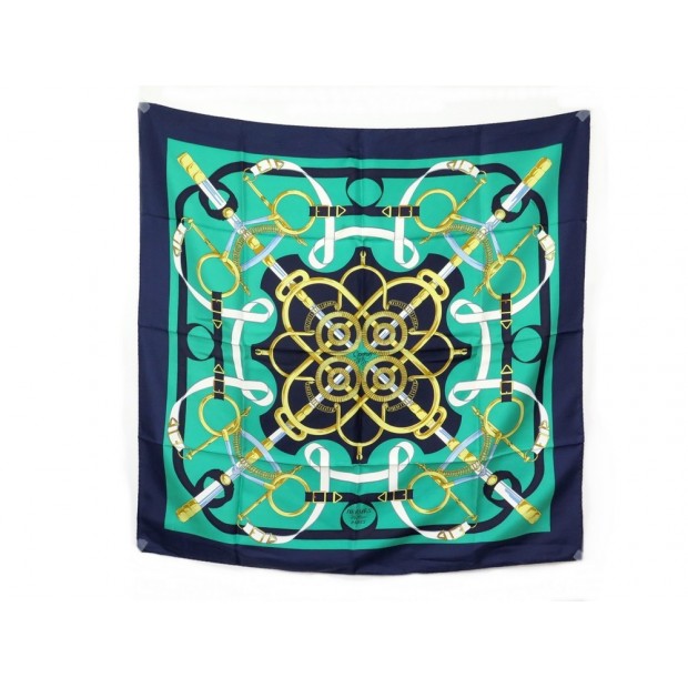 FOULARD HERMES EPERON D'OR CARRE EN SOIE VERTE GREEN SILK SCARF 360€