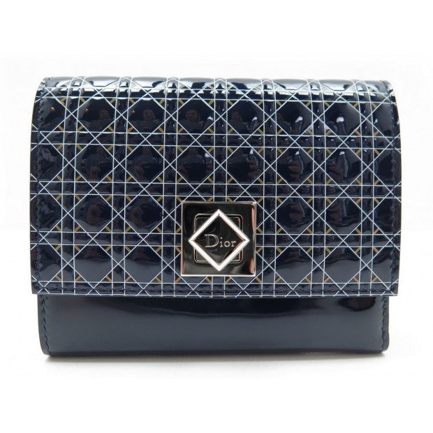 NEUF PORTEFEUILLE CHRISTIAN DIOR LADY EN CUIR VERNI BLEU CANNAGE WALLET 460€