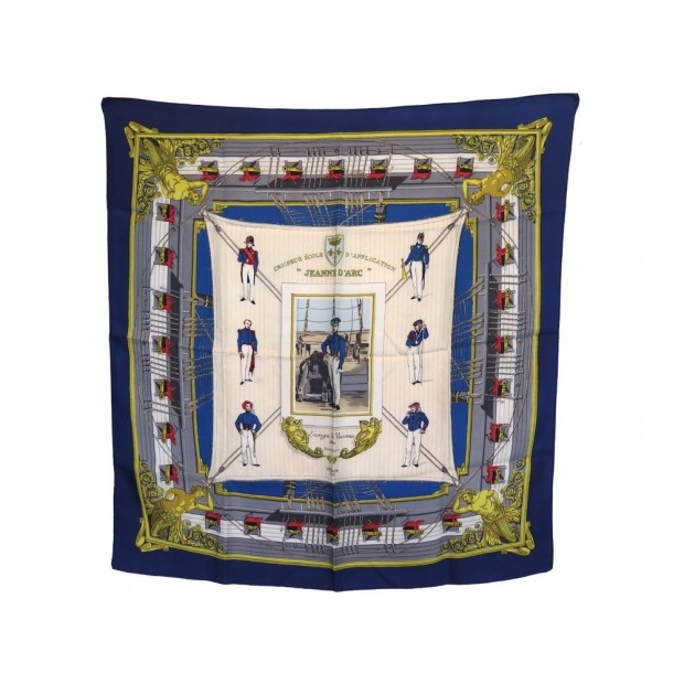 FOULARD HERMES JEANNE D'ARC 1957 CROISEUR ECOLE D'APPLICATION CARRE SCARF 360€