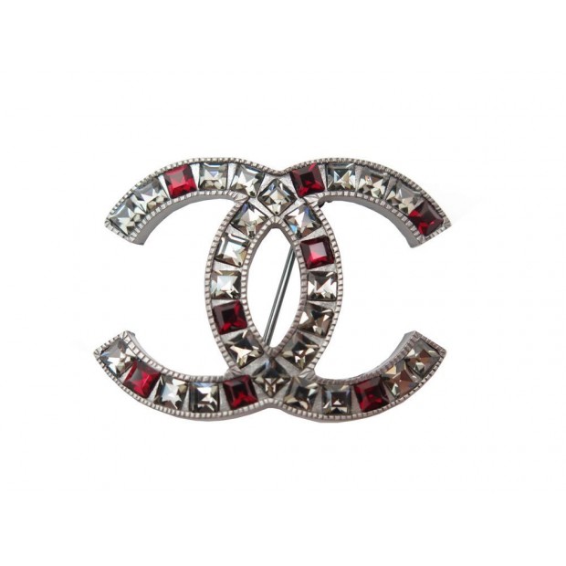 NEUF BROCHE CHANEL LOGO CC STRASS EN METAL ARGENTE SILVER METAL BROOCH 590 