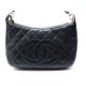 SAC A MAIN CHANEL 27CM CUIR CAVIAR NOIR & METAL DORE BLACK LEATHER PURSE 2800