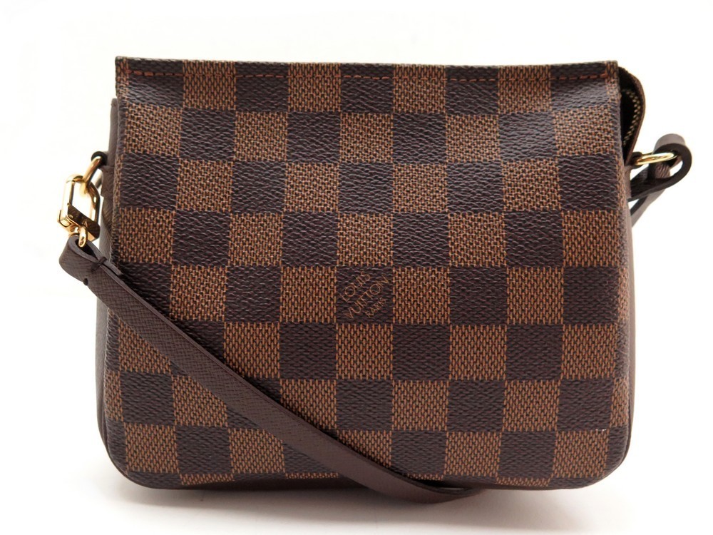 sac pochette louis vuitton trousse cosmetique