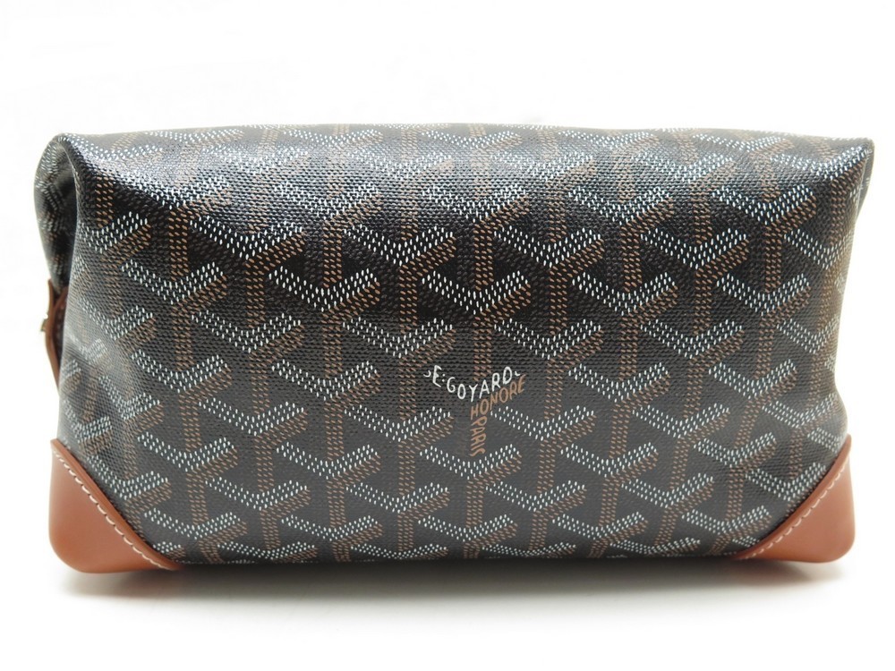 goyard toiletry bag