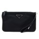 NEUF SAC POCHETTE A MAIN PRADA TROUSSE DE MAQUILLAGE 2M312 COSMETIC POUCH 200€