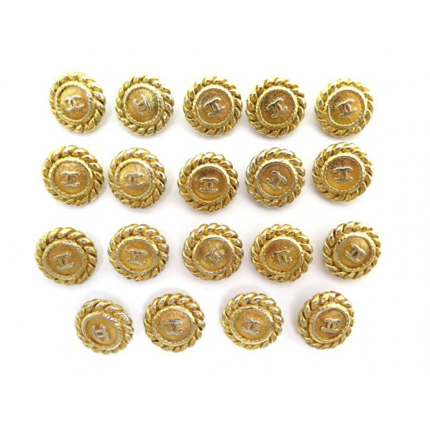 LOT DE 19 BOUTONS CHANEL LOGO CC EN METAL DORE POUR VESTE MANTEAU SET OF BUTTONS