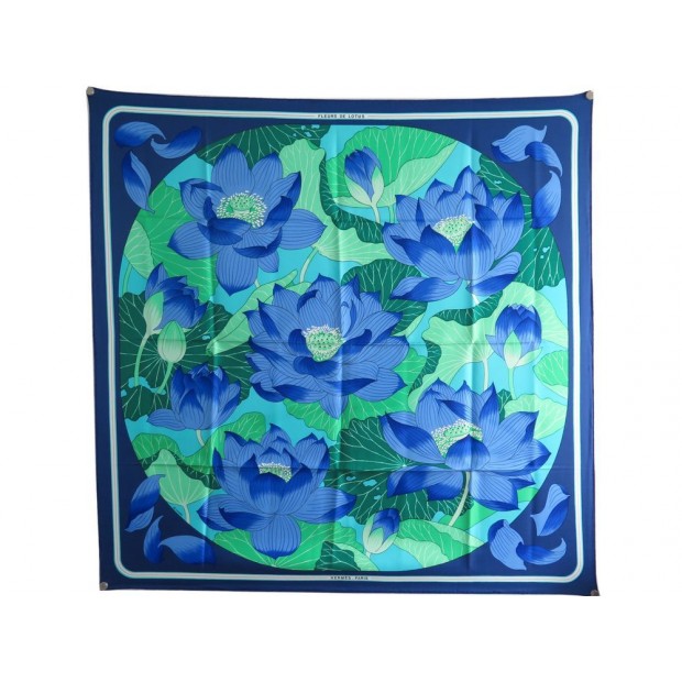 FOULARD HERMES FLEURS DE LOTUS CHRISTIANE VAUZELLES EN SOIE BLEU SILK SCARF 370€