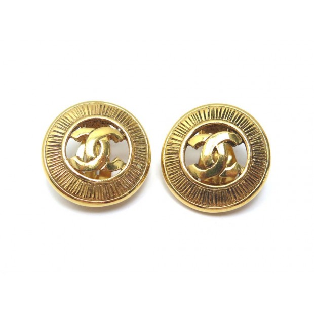 VINTAGE BOUCLES D'OREILLES CHANEL LOGO CC EN METAL DORE GOLDEN EARRINGS 360€