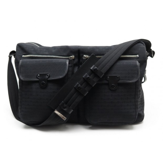 SAC A MAIN DE VOYAGE DIOR HOMME EN TOILE MONOGRAMMEE NOIR HEDI SLIMANE BAG 1650€