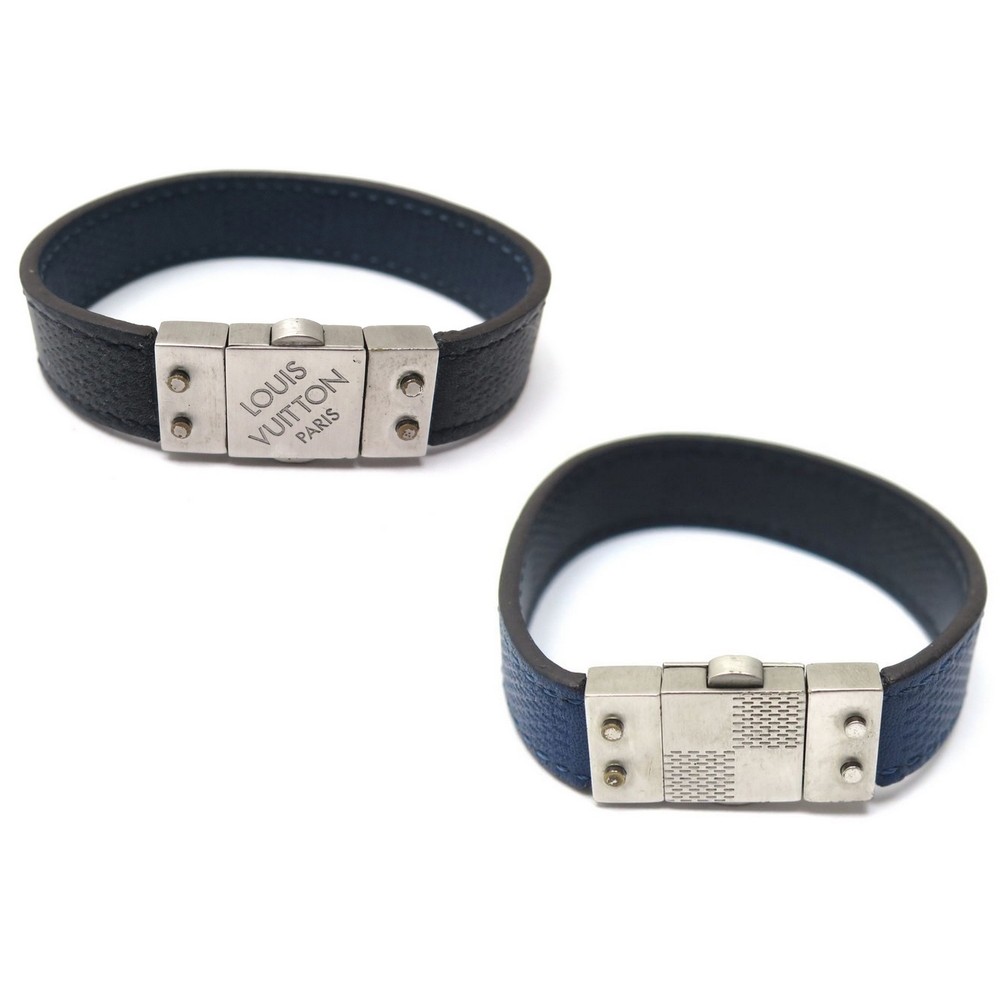 Lot - Louis Vuitton Damier Bracelet C'est by Celuxe 2008