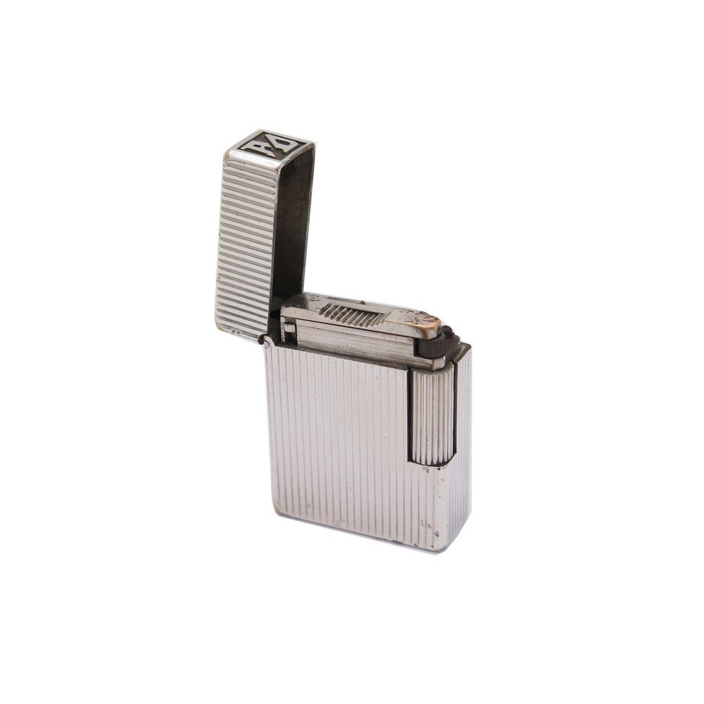 briquet st dupont ligne 1 en metal argente guilloche