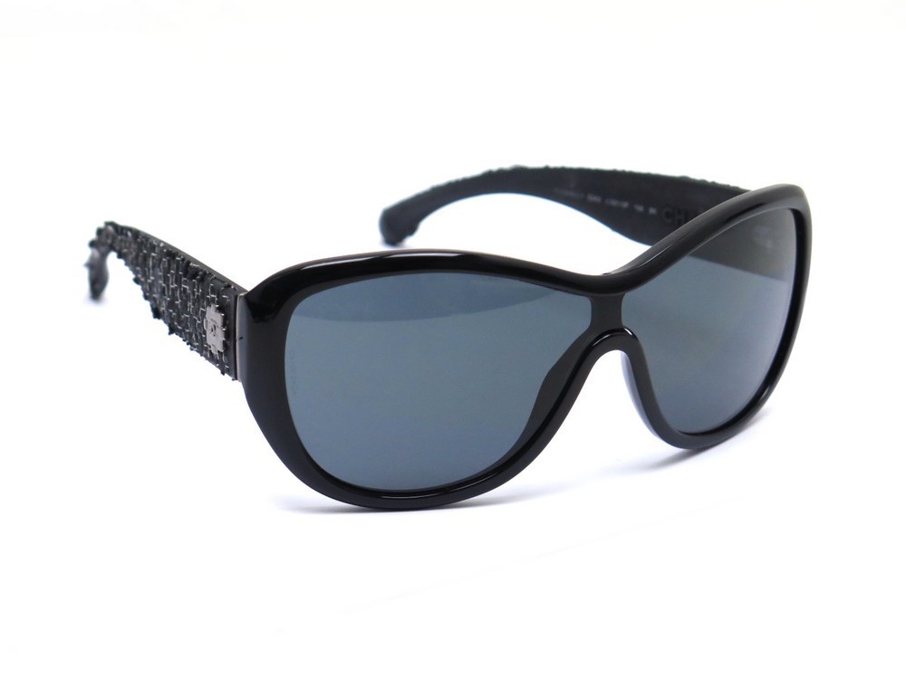 lunettes de soleil chanel 5242 tweed plastique display picture 3