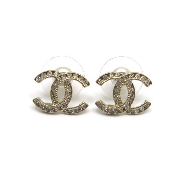 NEUF BOUCLES D'OREILLES CHANEL LOGO CC STRASS & METAL DORE GOLDEN EARRINGS 350€