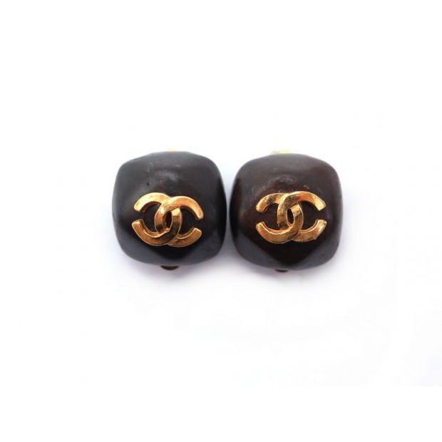 BOUCLES D'OREILLES CHANEL LOGO CC EN METAL DORE MARRON BROWN EARRINGS 390€