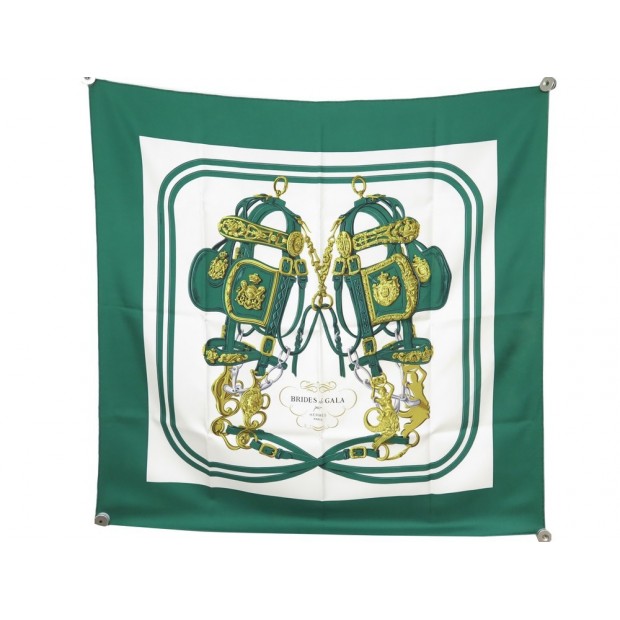 FOULARD HERMES BRIDES DE GALA PAR HUGO GRYGKAR SOIE VERT + BOITE SILK SCARF 370€