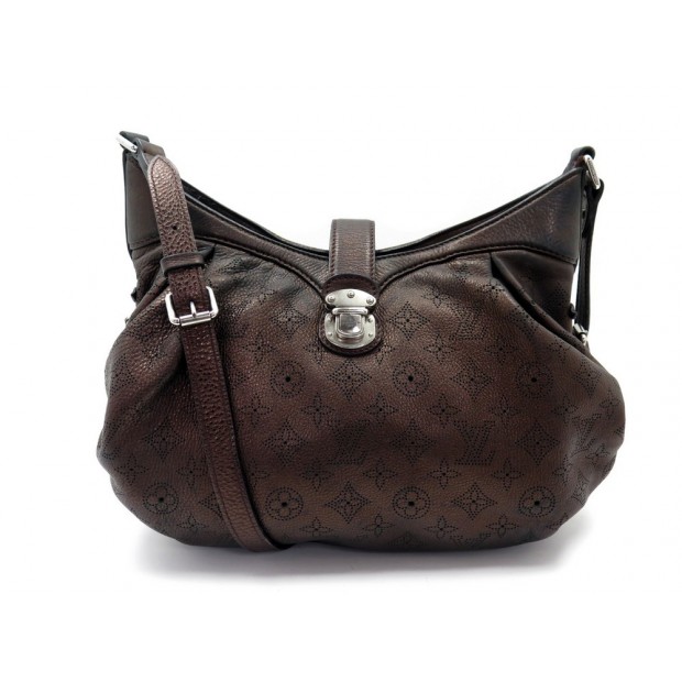 SAC A MAIN LOUIS VUITTON NEO HOBO XS CUIR MAHINA PERFORE BANDOULIERE BAG 2755€