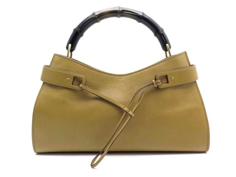 gucci hand