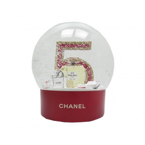 NEUF BOULE A NEIGE CHANEL NUMERO 5 GRAND MODELE ROUGE RECHARGEABLE USB SNOWBALL