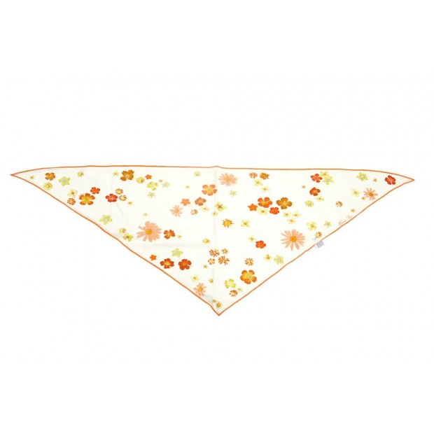 NEUF FOULARD HERMES TRIANGLE FLEURS EN SOIE BLANC FLOWERS SILK SCARF 370€