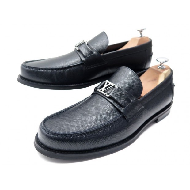 NEUF CHAUSSURES LOUIS VUITTON MAJOR LOAFER 1A44YN 8 42 MOCASSINS CUIR TAIGA 660€