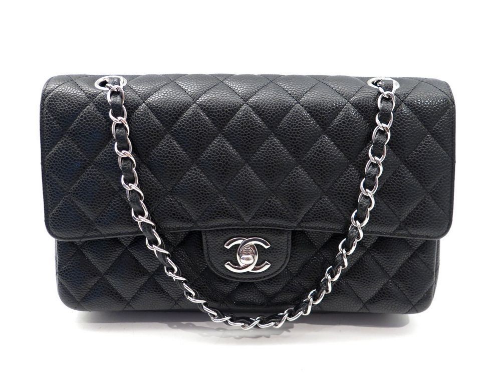 sac a main chanel timeless 2.55 25 cm en cuir noir