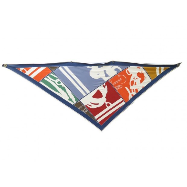 FOULARD HERMES TRIANGLE GM BRIDES DE GALA EN DESORDRE EN SOIE POINTU 