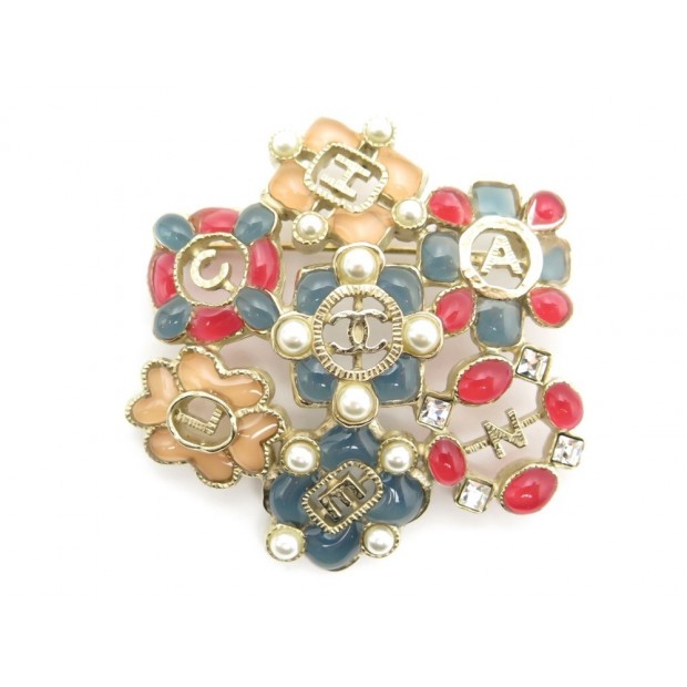 BROCHE CHANEL LETTRES 