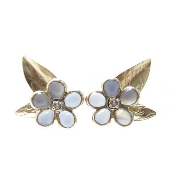 NEUF BOUCLES D'OREILLES CHANEL FLEURS EN METAL DORE ET RESINE NEW EARRINGS 390€