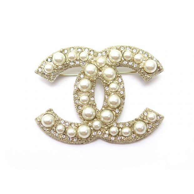 NEUF BROCHE CHANEL LOGO CC EN METAL DORE ET PERLES + BOITE GOLDEN BROOCH 510€