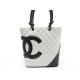 SAC A MAIN CHANEL CABAS CAMBON SHOPPING PM CUIR MATELASSE BLANC NOIR BAG 1500€