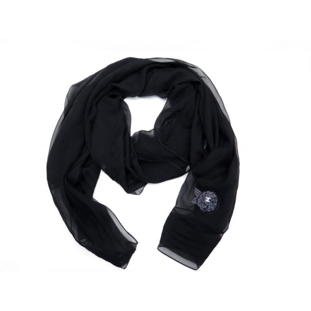 FOULARD CHANEL CAMELIA ETOLE MOUSSELINE DE SOIE NOIR 182 X 81 CM SILK SCARF 620€