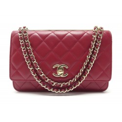 SAC A MAIN CHANEL WALLET ON CHAIN BANDOULIERE CUIR MATELASSE ROUGE WOC BAG 2295€