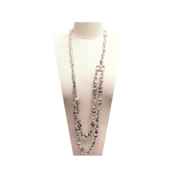 NEUF COLLIER CHANEL SAUTOIR LOGO CC & PERLES PEINTES 95 CM PEARLS NECKLACE 1490€