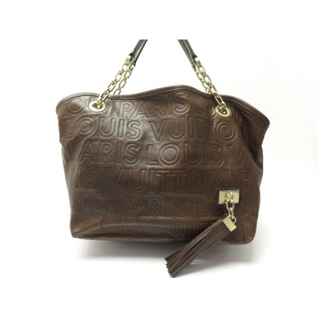 LOUIS VUITTON automne hiver 2008 logo embossed hobo bag, Luxury, Bags &  Wallets on Carousell