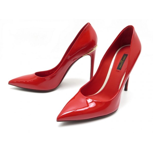 NEUF CHAUSSURES LOUIS VUITTON EYELINE 38.5 ESCARPINS CUIR VERNIS ROUGE PUMP 780€