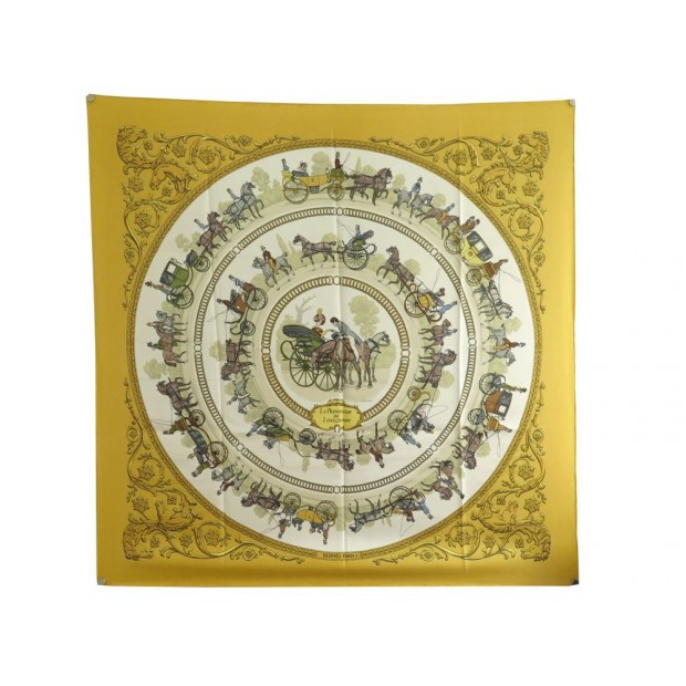 VINTAGE FOULARD HERMES LA PROMENADE DE LONGCHAMPS LEDOUX SOIE JAUNE SCARF 375€