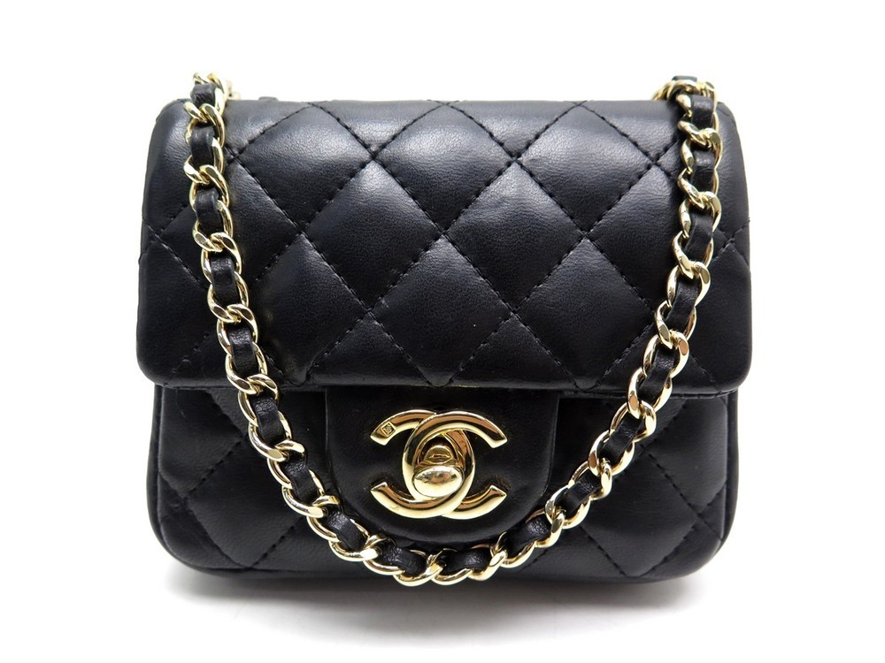 Timeless CHANEL black grained calf caviar bag  VALOIS VINTAGE PARIS