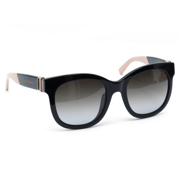 NEUF LUNETTES DE SOLEIL BALENCIAGA BA 45-D EN PLASTIQUE NOIR NEW SUNGLASSES 325€