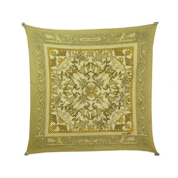 FOULARD HERMES EARLY AMERICA CARRE PLISSE F. DE LA PERRIERE EN SOIE BEIGE 375€